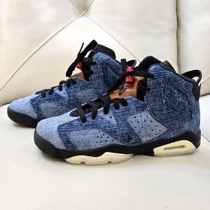 Jordan 6 Retro Washed Denim (GS) size 6.5 / Women's Size 8